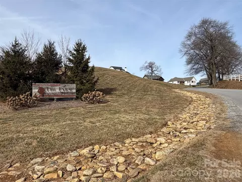 0000 Majestic Ridge Rd, Mills River, NC 28759