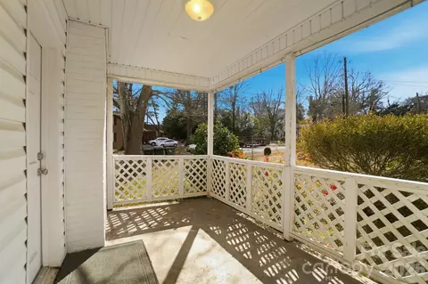 Exterior - 406 N Thompson St, Monroe, NC 28112 photo 4 of 5