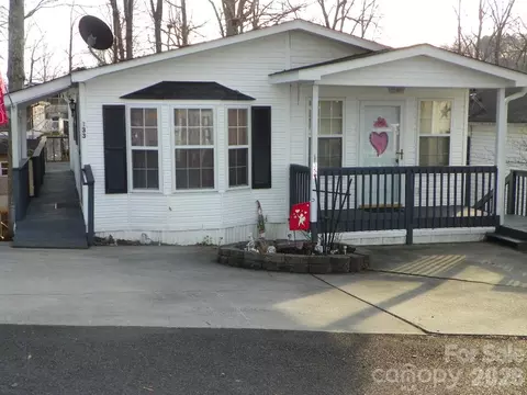 133 Pier Ave, New London, NC 28127