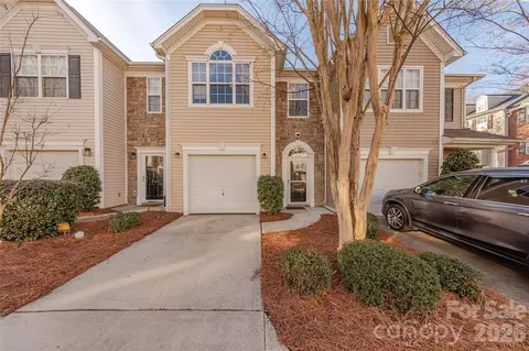 2147 Midnight Blue Ln, Fort Mill, SC 29708