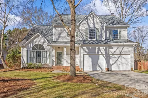 6610 Lyndonville 17 Dr #17, Charlotte, NC 28277