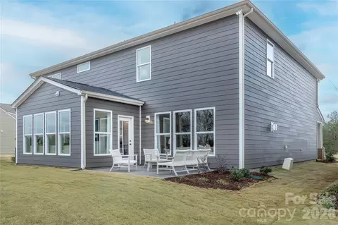 Exterior - 2114 Riverbend Ave, Monroe, NC 28110 photo 3 of 3