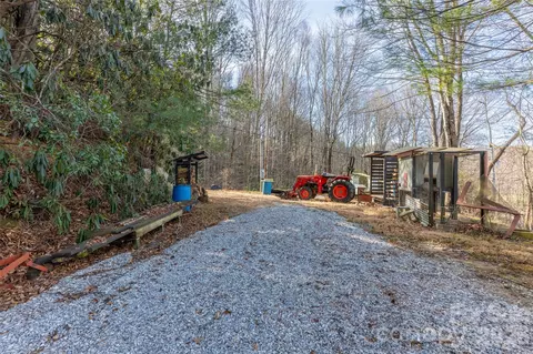 Exterior - 245 Tip Field Rd, Brevard, NC 28712 photo 9 of 13