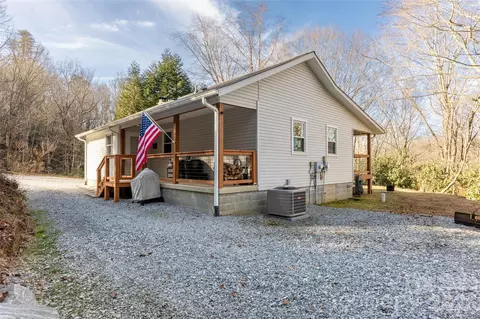 Exterior - 245 Tip Field Rd, Brevard, NC 28712 photo 10 of 13