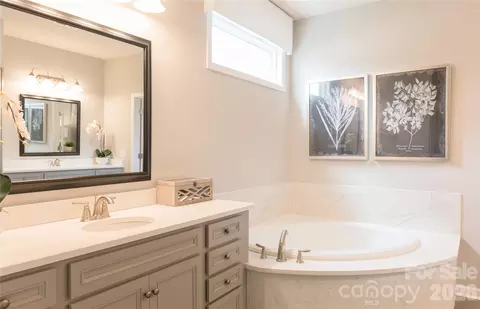 Bath - 2104 Riverbend Ave, Monroe, NC 28110 photo 1 of 2