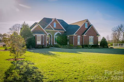 Exterior - 5432 E Highway 218 Hwy, Monroe, NC 28110 photo 1 of 1