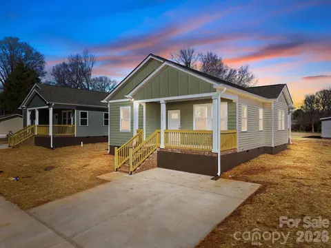 111 Earnhardt St, Salisbury, NC 28144