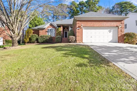 9325 Brown Gelly Dr, Huntersville, NC 28078
