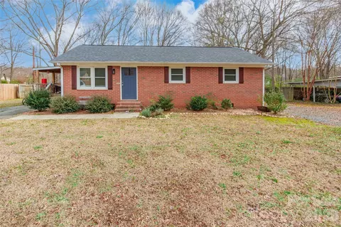 333 Kennerly Dr, Indian Trail, NC 28079