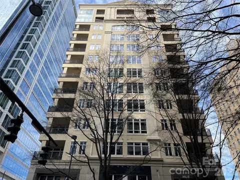 230 S Tryon 304 St #304, Charlotte, NC 28202