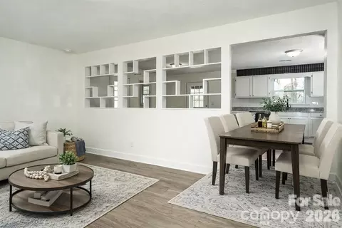 Living - 3115 Crestview Dr, Florence, SC 29501 photo 1 of 5