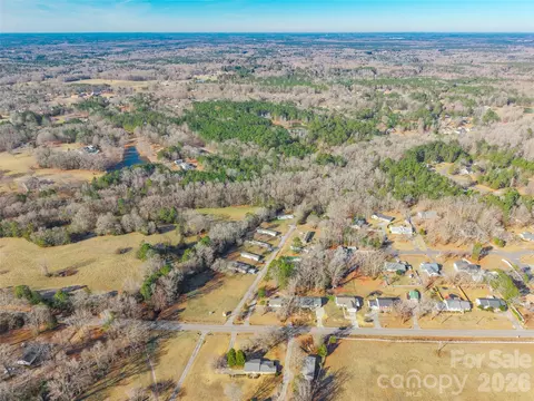 00 Lynwood Dr, Lancaster, SC 29720 photo 3