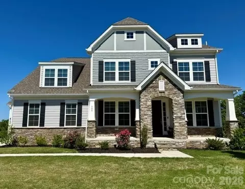 309 W Waterlynn Rd, Mooresville, NC 28117