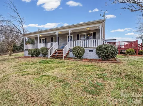 347 Hines Rd, Mooresboro, NC 28114
