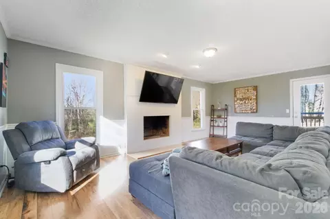 Living - 122 E Cj Thomas Rd, Monroe, NC 28110 photo 1 of 3