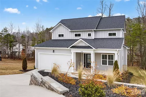 126 Meadow Glen Dr, Troutman, NC 28166