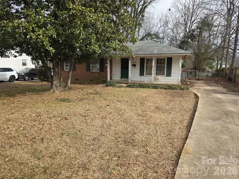 3721 Bankston Pl, Charlotte, NC 28215