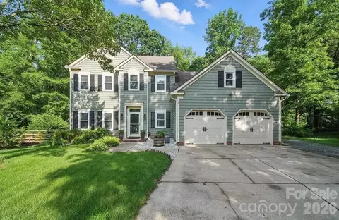 7344 Maitland Ln, Charlotte, NC 28215