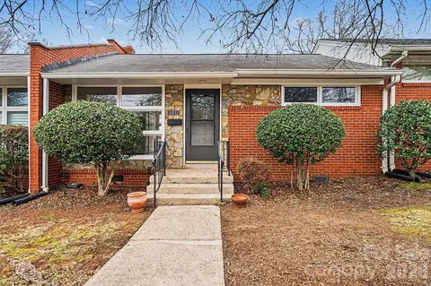 1010 Andover Rd, Charlotte, NC 28211