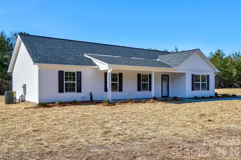 6256 Kershaw Camden Hwy, Kershaw, SC 29067
