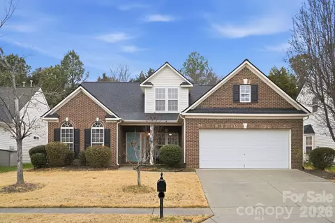1022 Fountainbrook Dr, Indian Trail, NC 28079