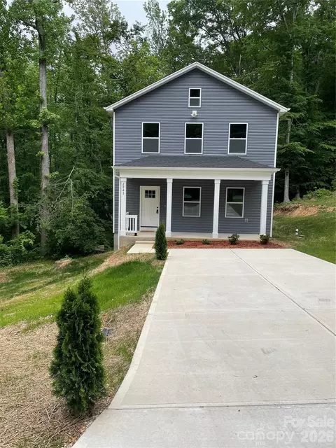 2241 Beauty St, Statesville, NC 28625