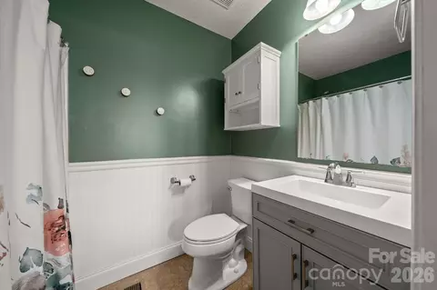 Bath - 121 James St, Clyde, NC 28721 photo 1 of 2