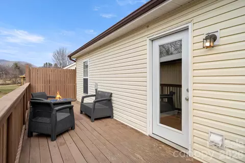 Exterior - 121 James St, Clyde, NC 28721 photo 5 of 5