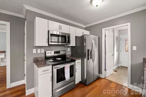 Kitchen - 121 James St, Clyde, NC 28721 photo 2 of 3