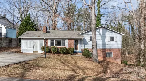 533 Circle Dr, Hudson, NC 28638
