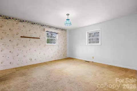 Bedroom - 533 Circle Dr, Hudson, NC 28638 photo 1 of 4