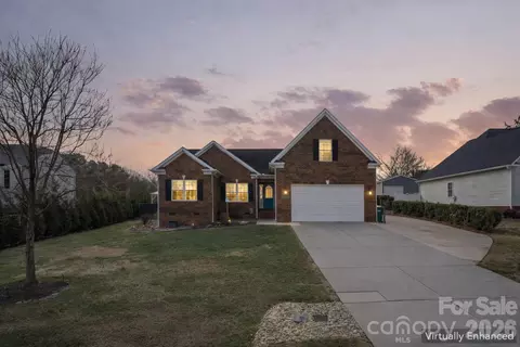 1911 Redwood Dr, Oakboro, NC 28129