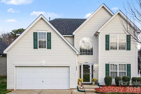 5625 Davis Ridge Dr, Charlotte, NC 28269