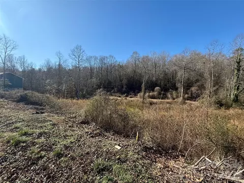 1298 39th Street Sw Cir SW, Hickory, NC 28602