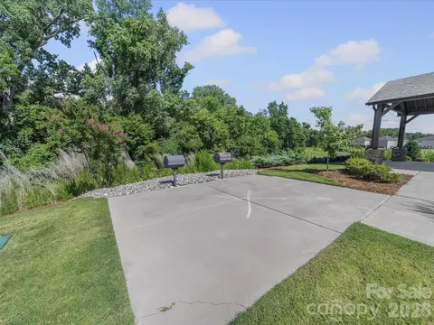 Exterior - 3317 Black Cherry Dr, Monroe, NC 28110 photo 9 of 10