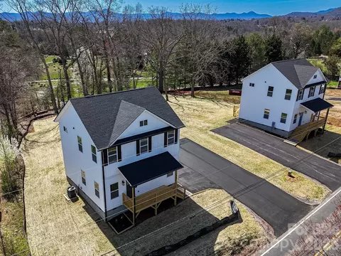 424 Hazel Mill Rd, Asheville, NC 28806