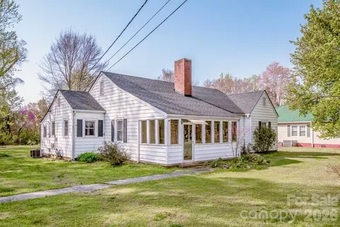 198 Center St, Cooleemee, NC 27014