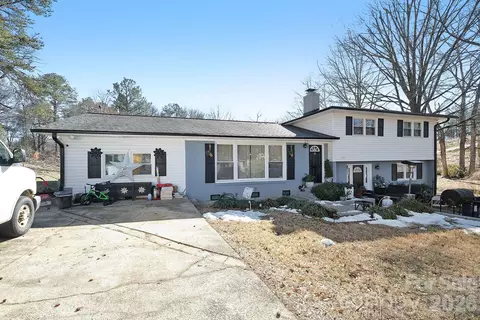 632 Treasure Sw Dr SW, Concord, NC 28025