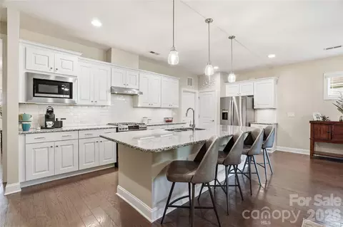 4899 Looking Glass Trl, Denver, NC 28037