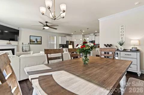 Dining - 4222 Millstream Rd, Denver, NC 28037 photo 3 of 3