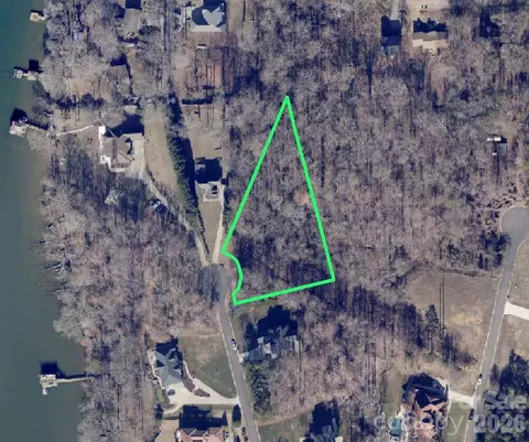 5111 Plantation Ridge Rd, Charlotte, NC 28214