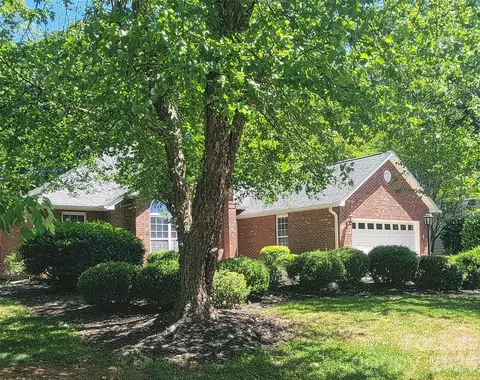 124 Zimmerman Dr, Fort Mill, SC 29708