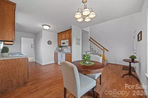 4660 Garys Pl, Crouse, NC 28033 photo 8