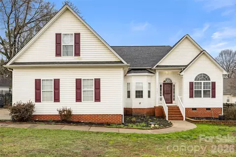 4187 Timberwood Dr, Gastonia, NC 28056