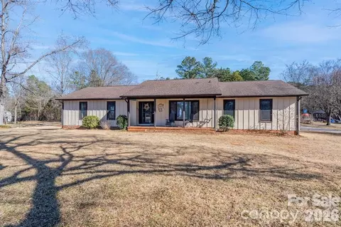 1048 Croatoan Dr, Rock Hill, SC 29730