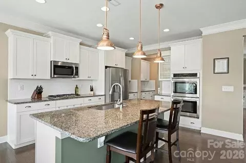 130 Carolina Ash Ln, Mooresville, NC 28117