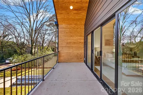 Exterior - 2713 Ruby St, Charlotte, NC 28208 photo 3 of 3