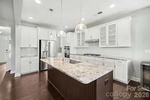 7200 Irongate Dr, Lancaster, SC 29720