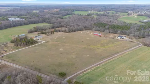940 Wade Funderburk Rd, Pageland, SC 29728