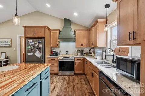 159 Sowers Rd, Linwood, NC 27299